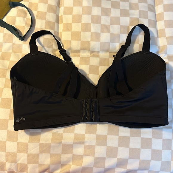 Black kindly yours bra 38 dd - Picture 2 of 4